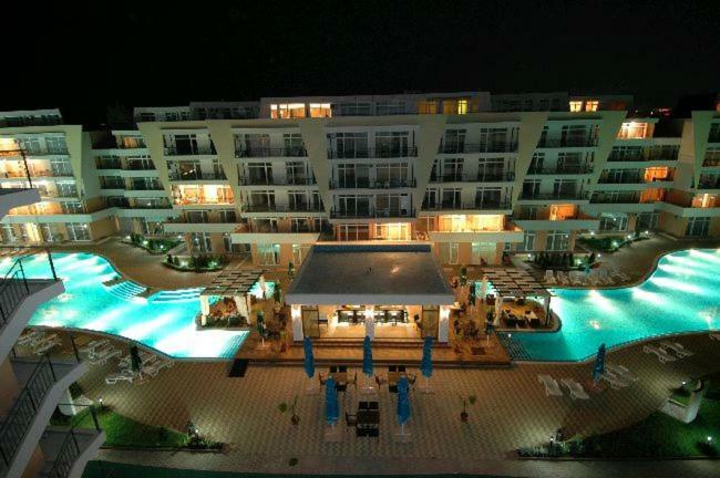 Apartament Grand Kamelia Lejlighed Sunny Beach Eksteriør billede